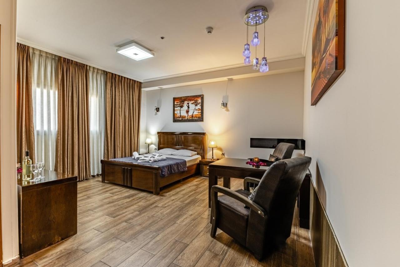 Hotel House Rishon LeZion Eksteriør billede
