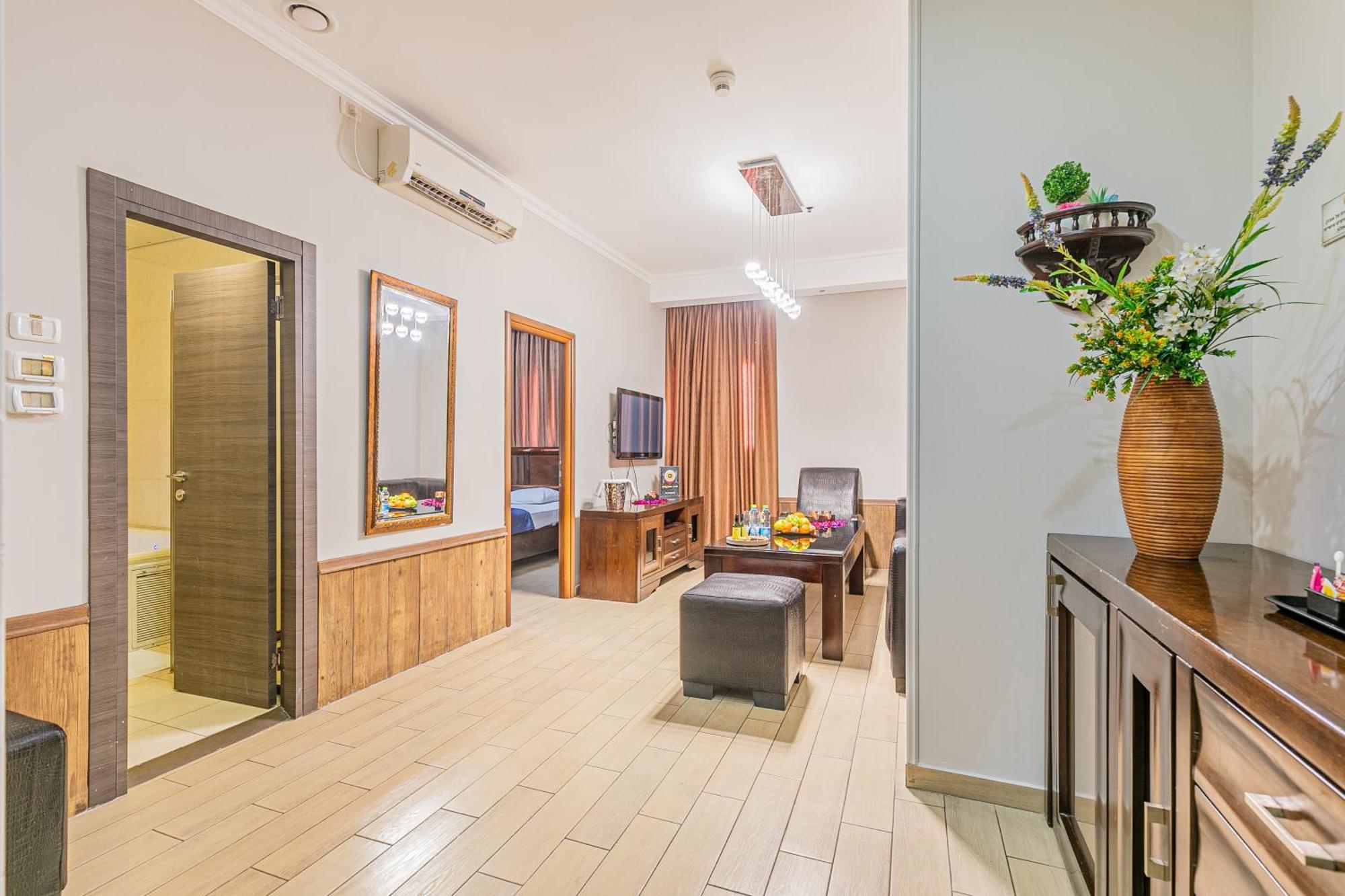 Hotel House Rishon LeZion Eksteriør billede